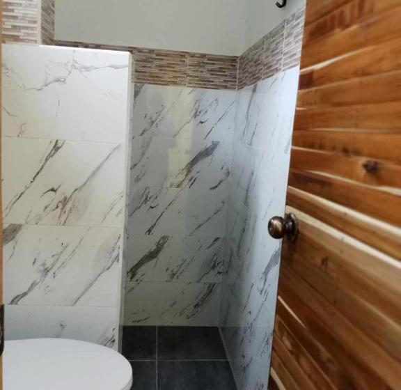 酒店 Vali Joe Travel Lodge