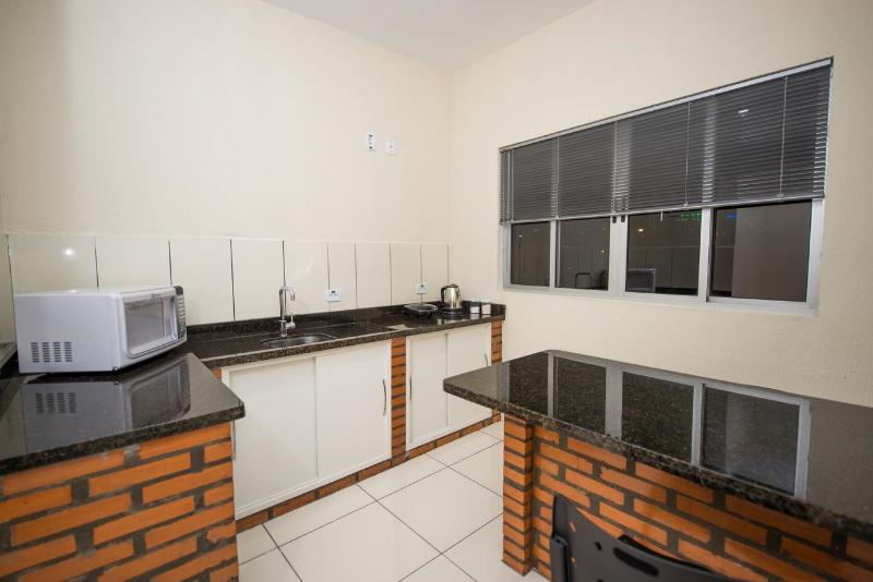 Hotel Vila Dumont No Centro De Foz