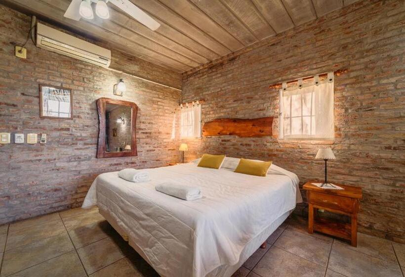 ホテル Vistal Río