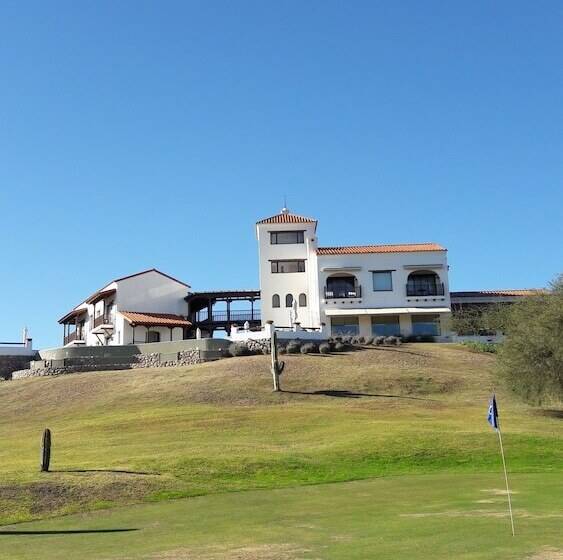 Guachipas Golf Hotel Boutique