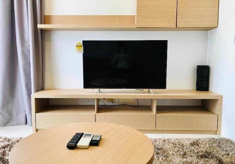 Otel 1tebrau Premium Suites By 12stay