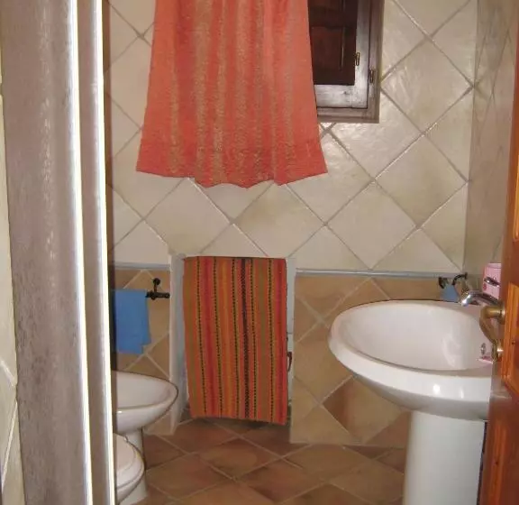 Hotelli Agriturismo Zibibbodoro