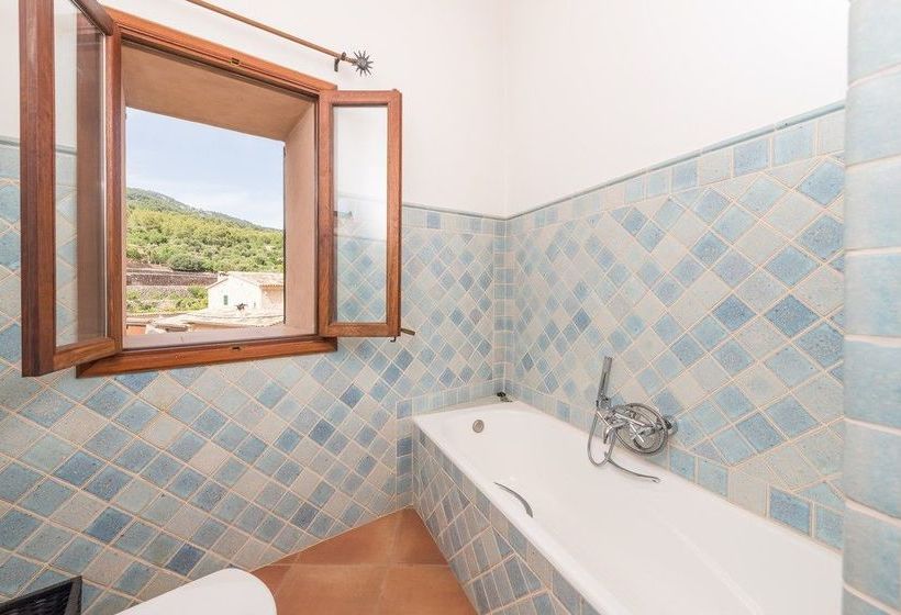 ホテル Can Massana