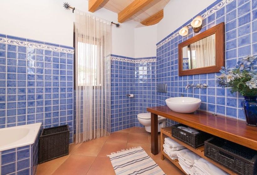 ホテル Can Massana