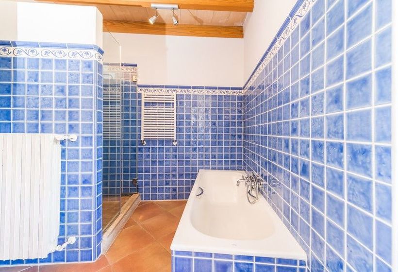 ホテル Can Massana