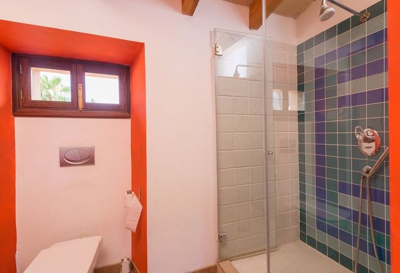 ホテル Can Massana