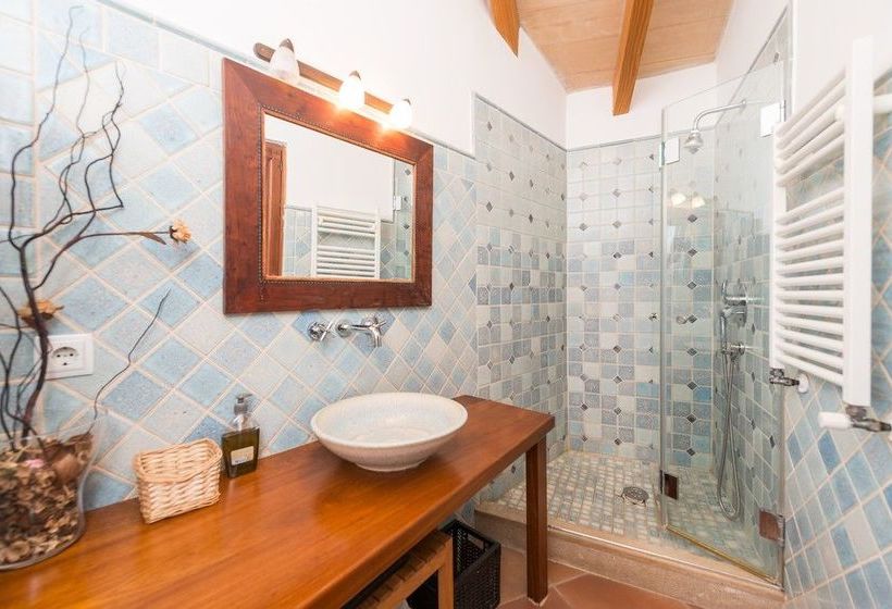 ホテル Can Massana