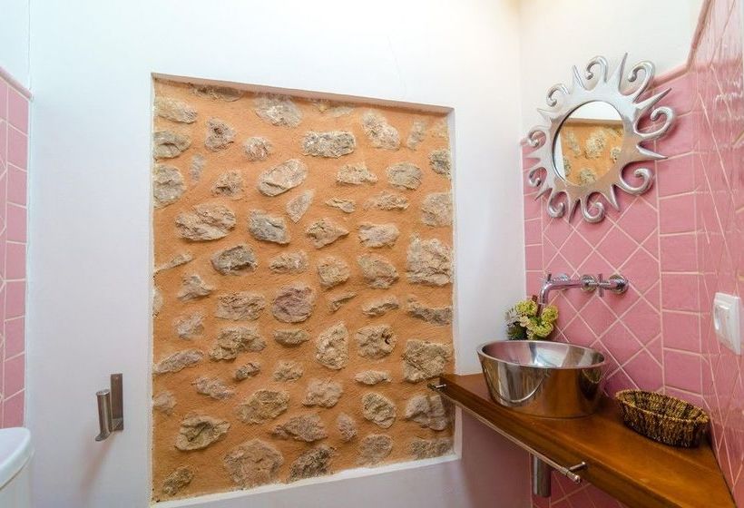 ホテル Can Massana