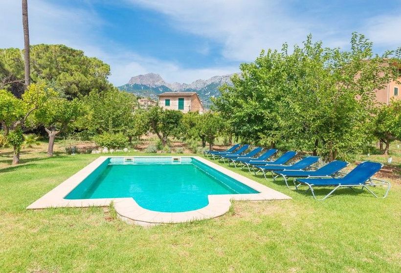 ホテル Can Massana