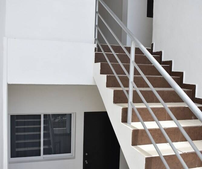 בית מלון כפרי Ediplazario Coatzacoalcos