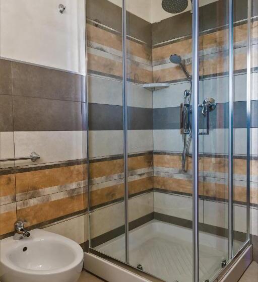 فندق La Piazzetta Guest House