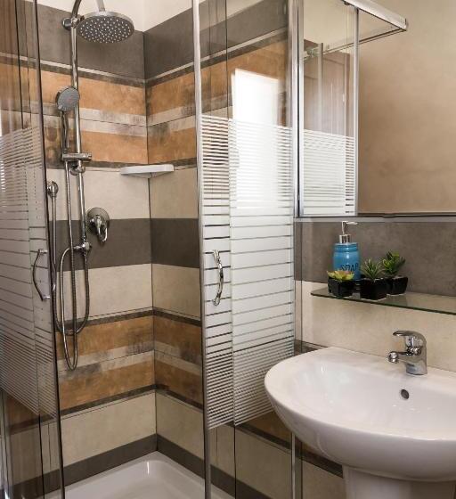 فندق La Piazzetta Guest House