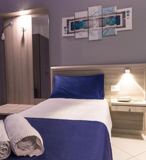 فندق La Piazzetta Guest House