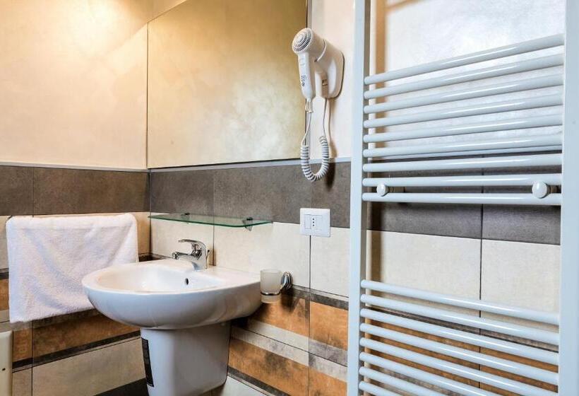 فندق La Piazzetta Guest House