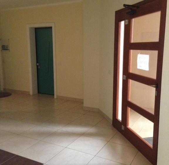 فندق La Piazzetta Guest House