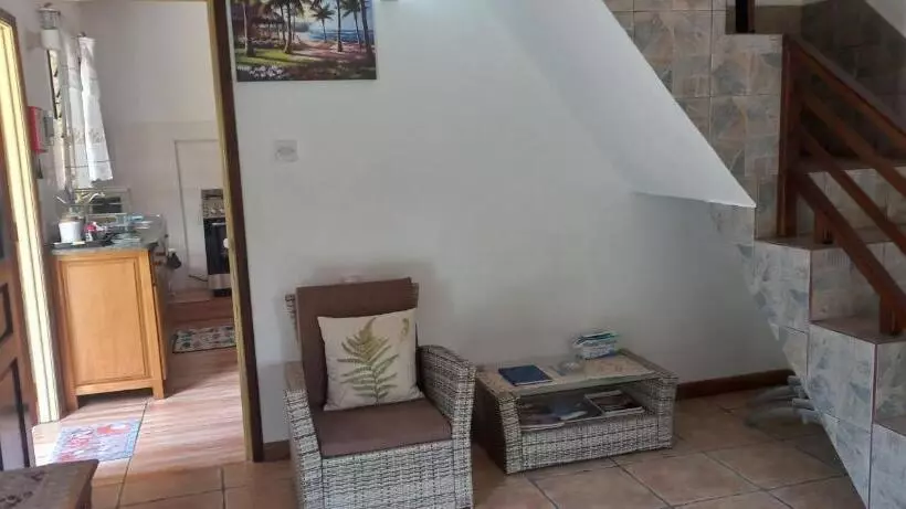 هتل Loversnest Self Catering