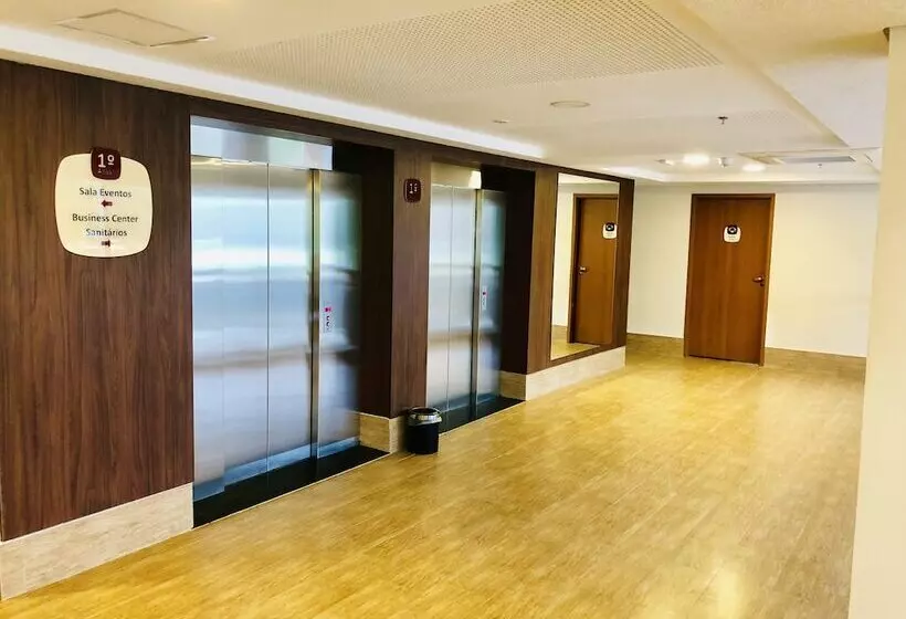 ホテル Lummina Mogi