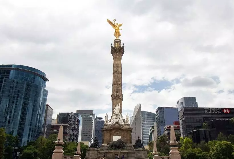 Hotelli Mx Más Reforma