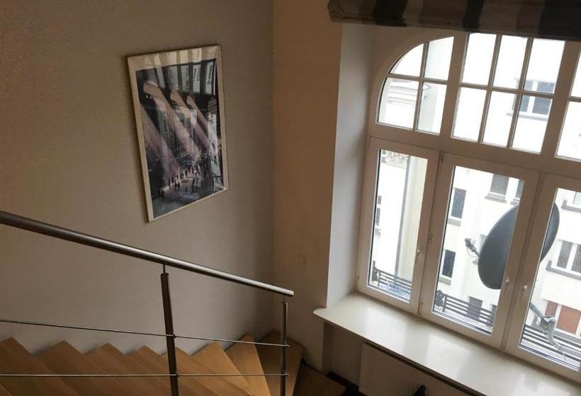 호텔 P&o Apartments Hoza