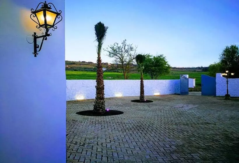 هتل Ronda Moments