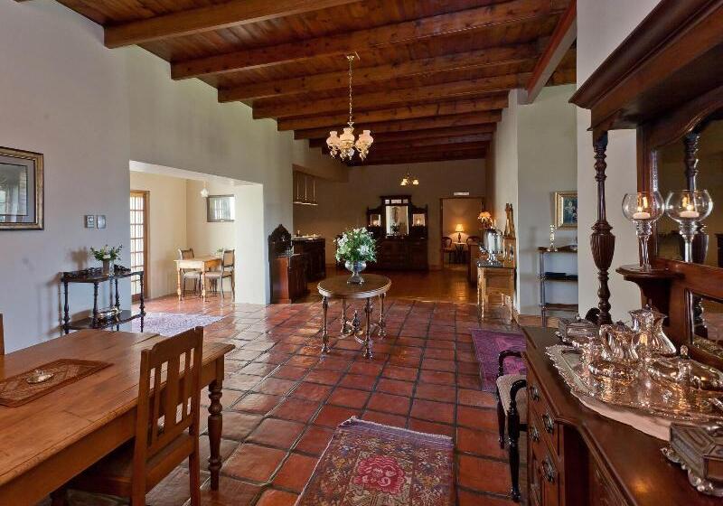 ホテル Thylitshia Villa Country Guest House