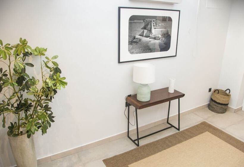 هتل Welldone Metropol