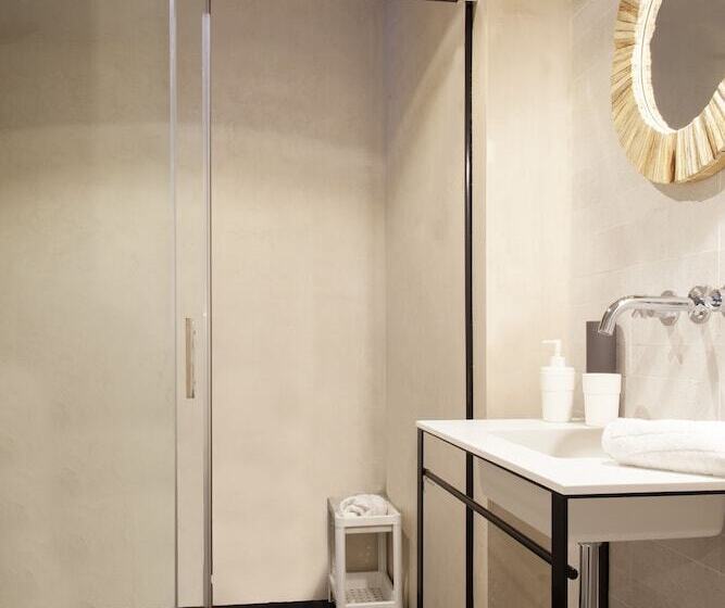 هتل Welldone Metropol