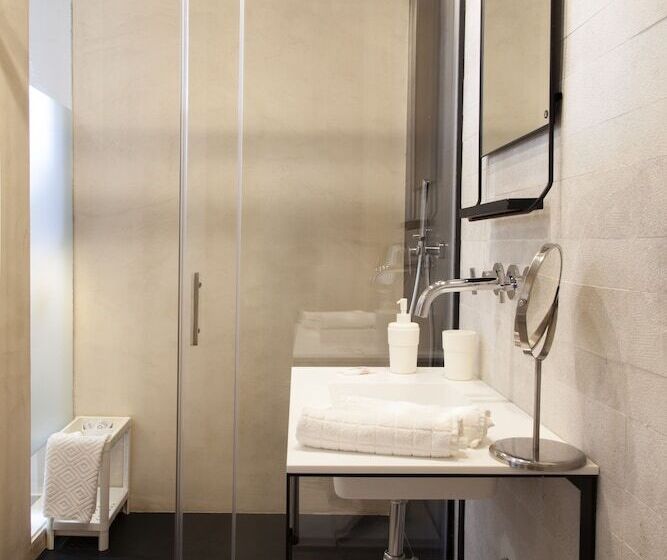 هتل Welldone Metropol