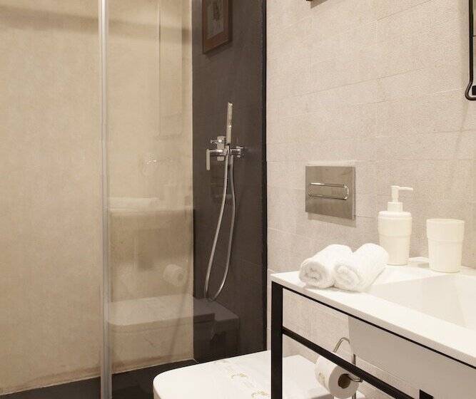 هتل Welldone Metropol