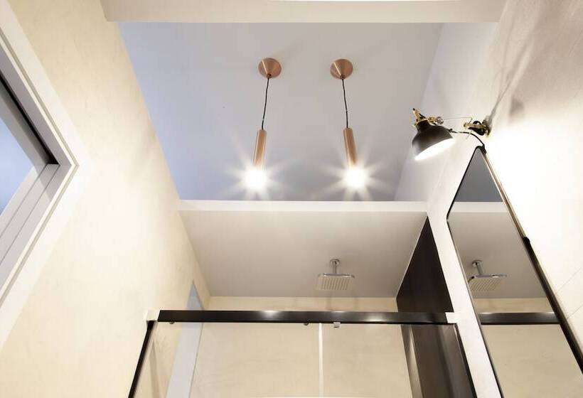 هتل Welldone Metropol