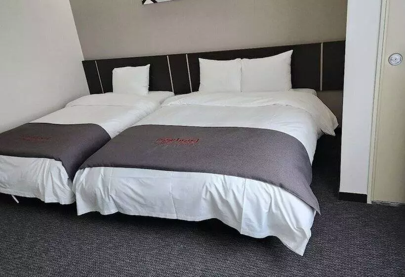 Hotelli Yongin Central Co Op