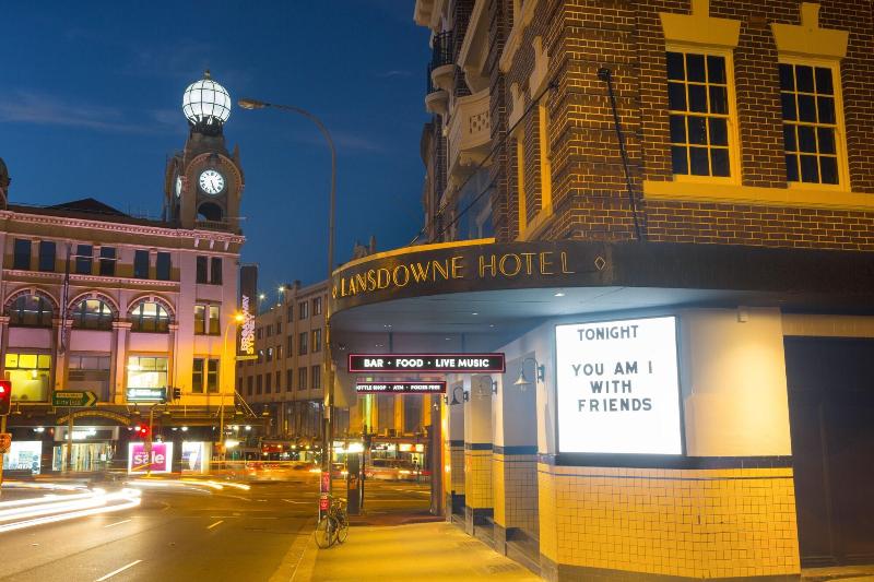 הוסטל The Lansdowne