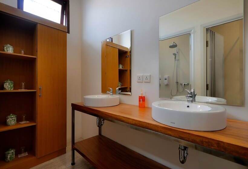 צימר Bali Bee House