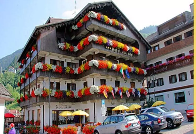 ホテル Alle Alpi