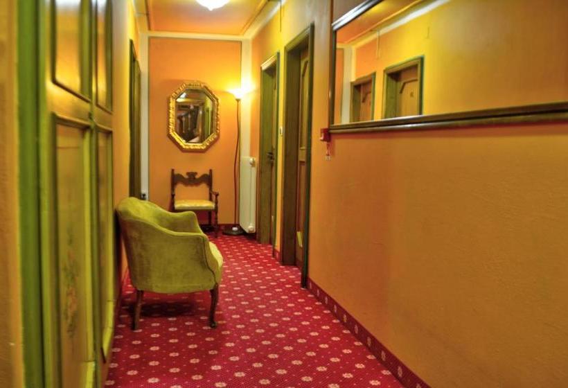 בית מלון כפרי Alle Alpi