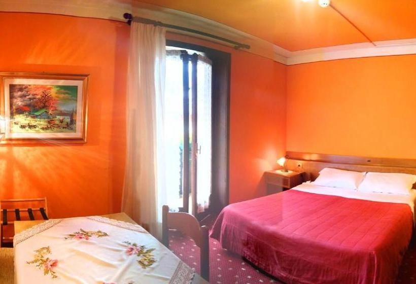 בית מלון כפרי Alle Alpi