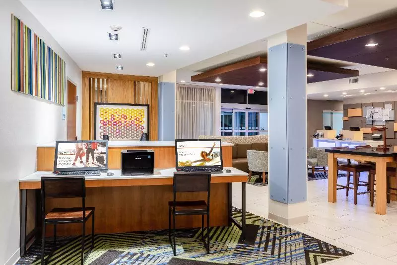 Hotelli Holiday Inn Express Calhoun South By Ihg