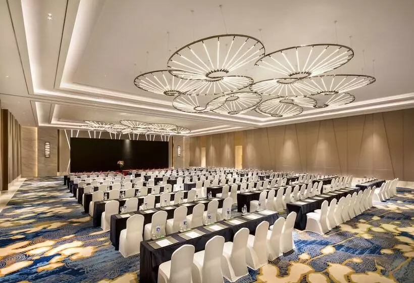 Hotelli Holiday Inn Nanjing Harbour, An Ihg