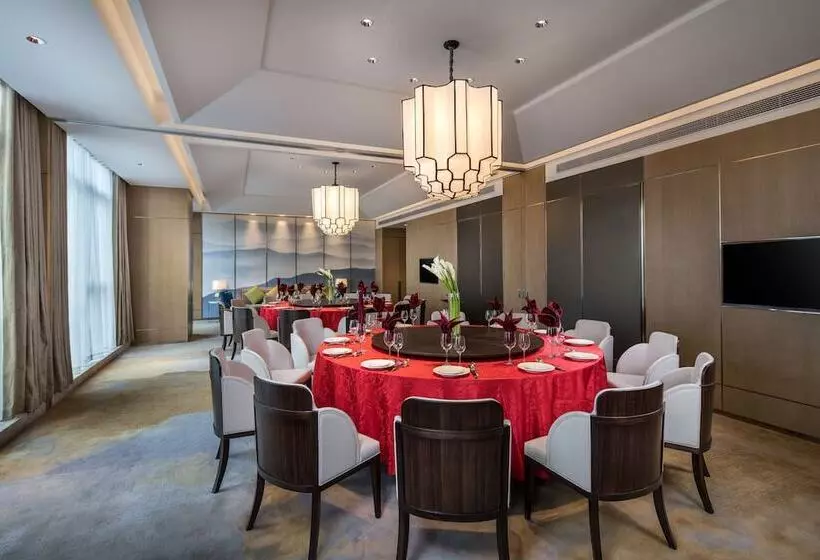 Hotelli Holiday Inn Nanjing Harbour, An Ihg