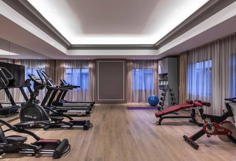 호텔 Mercure Shanghai Jiuting