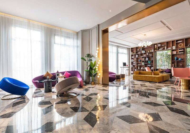 호텔 Mercure Shanghai Jiuting