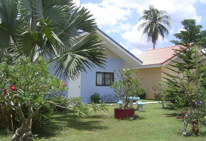 בית מלון כפרי Mini Golf & Resort Ubon Ratchathani