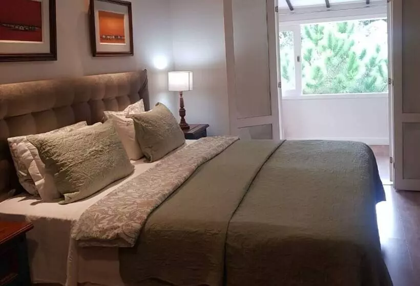 ホテル Pousada Orquidea Da Serra