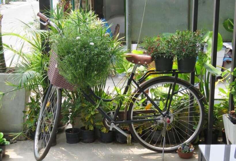 هتل Surf & Sand Resort