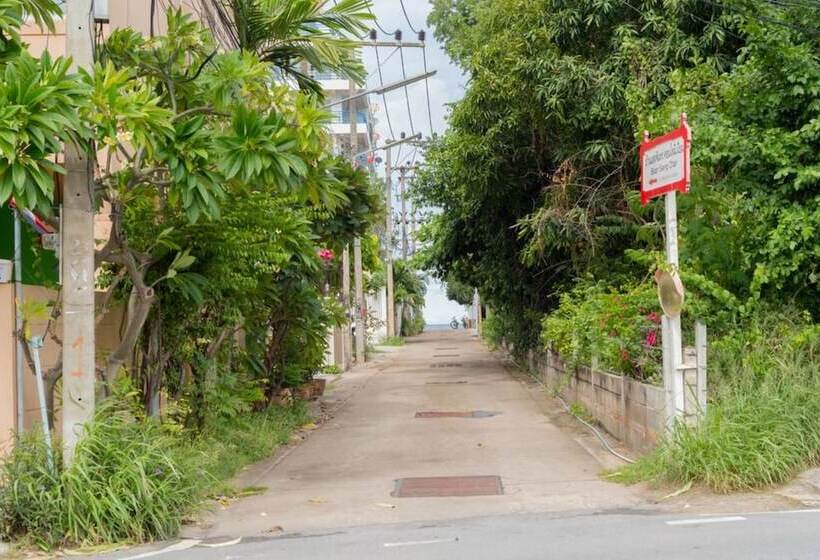 هتل Surf & Sand Resort