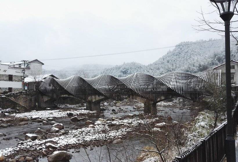 Отель The International Cultural And Creative Bamboo Village