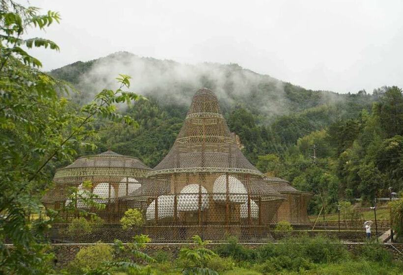 Отель The International Cultural And Creative Bamboo Village