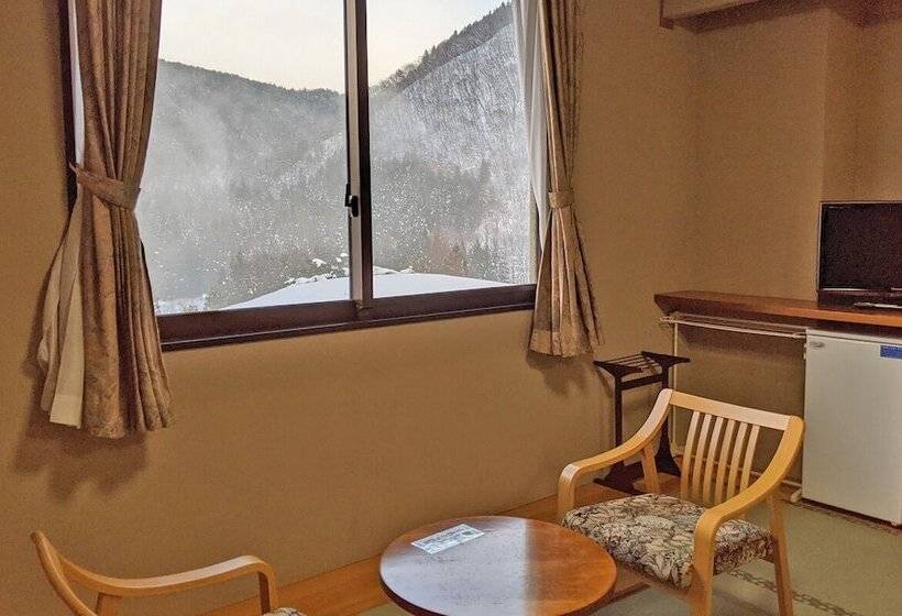 Otel Watari Onsen Bettei Kaede