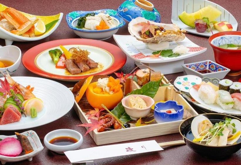 Otel Watari Onsen Bettei Kaede