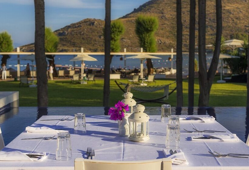 Liv Hotel By Bellazure